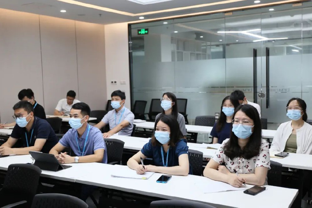學(xué)用結(jié)合 以學(xué)促干 | 廣州保瑞醫(yī)療開(kāi)展《CACA指南》員工內(nèi)部培訓(xùn)